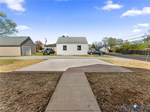 Tiny photo for 317 S 19th Avenue, Hopewell, VA 23860 (MLS # 2607129)