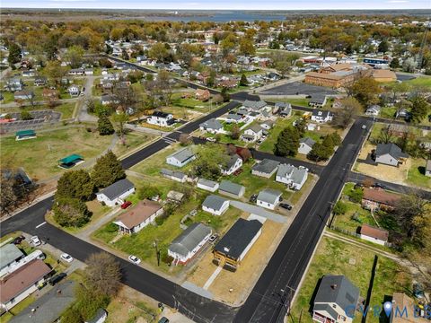 Tiny photo for 317 S 19th Avenue, Hopewell, VA 23860 (MLS # 2607129)