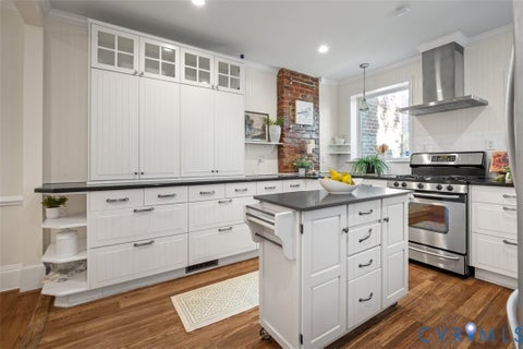 Tiny photo for 1716 Grove Avenue, Richmond, VA 23220 (MLS # 2626337)