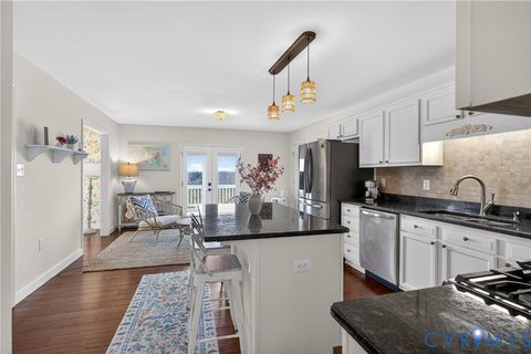 Tiny photo for 2092 Leigh Mountain Road, Green Bay, VA 23942 (MLS # 2607804)