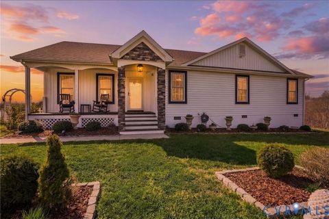 Photo of 2092 Leigh Mountain Road, Green Bay, VA 23942 (MLS # 2607804)