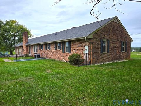 Tiny photo for 3049 Farmville Road Rd, Farmville, VA 23901 (MLS # 2617941)