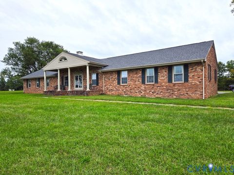 Tiny photo for 3049 Farmville Road Rd, Farmville, VA 23901 (MLS # 2617941)