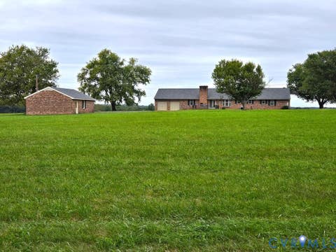 Photo of 3049 Farmville Road Rd, Farmville, VA 23901 (MLS # 2617941)