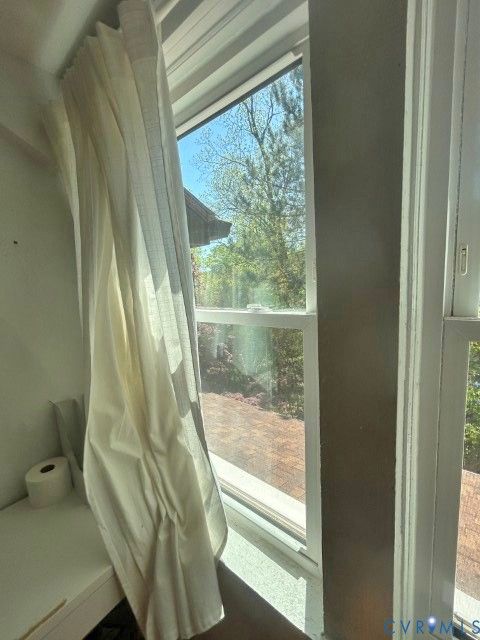 Tiny photo for 111 Jefferson Street, Emporia, VA 23847 (MLS # 2610038)