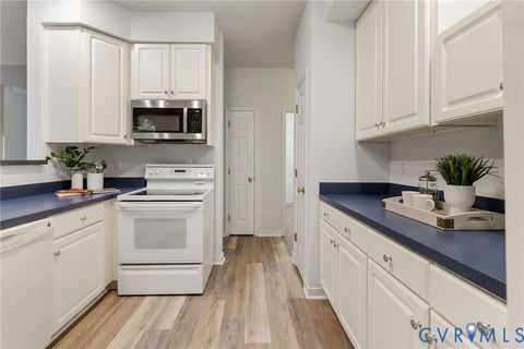 Tiny photo for 1726 Pulliam Street, North Chesterfield, VA 23235 (MLS # 2529948)