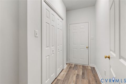 Tiny photo for 1726 Pulliam Street, North Chesterfield, VA 23235 (MLS # 2529948)