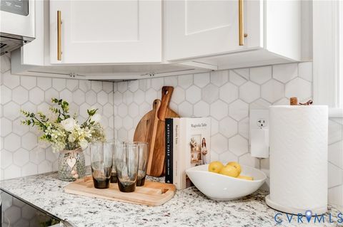 Tiny photo for 802 Catherine Street, Richmond, VA 23220 (MLS # 2530451)