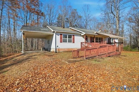 Photo of 63 Legrande Lane Ln, Dillwyn, VA 23936 (MLS # 2532090)