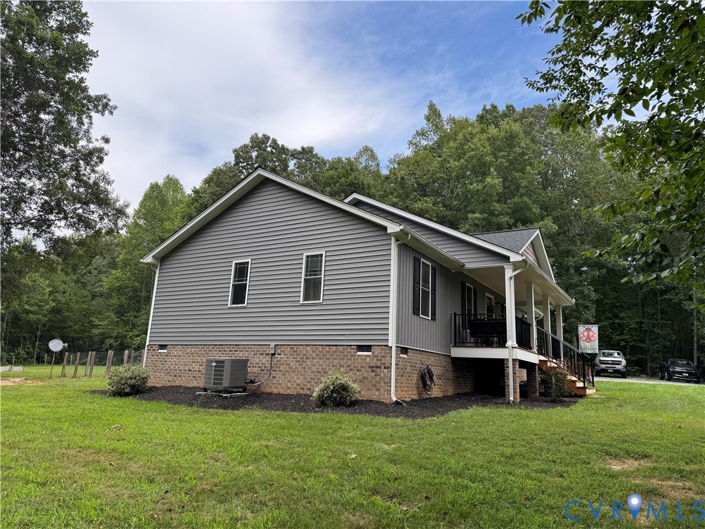 5833 Buckner Road