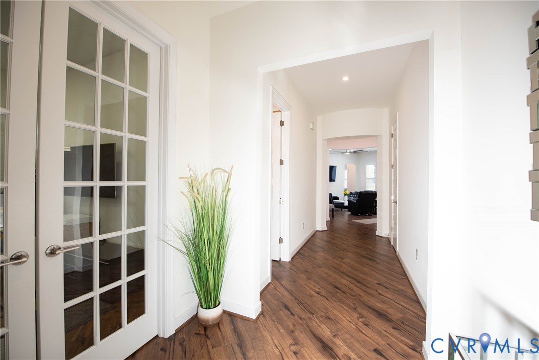 12225 Twin Rivers Drive