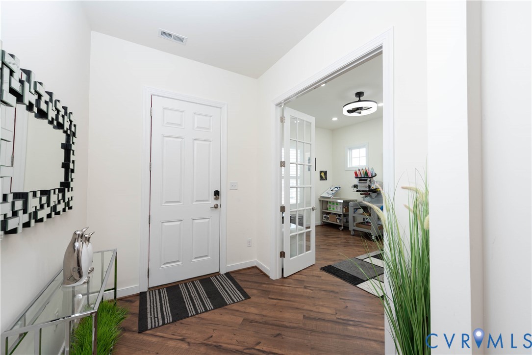 12225 Twin Rivers Drive