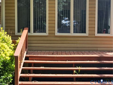 Tiny photo for 107 Tudor Road, Colonial Heights, VA 23834 (MLS # 2618978)