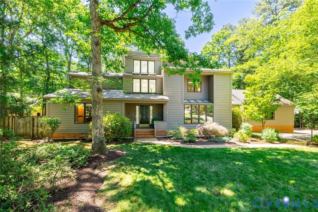 406 Walsing Drive