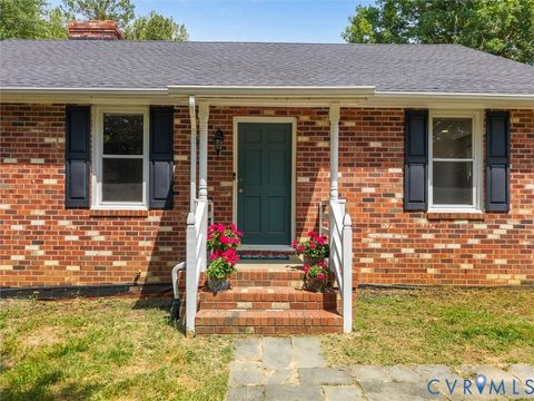 Tiny photo for 19085 Shumans Road, Ruther Glen, VA 22546 (MLS # 2616091)