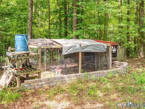 Tiny photo for 19085 Shumans Road, Ruther Glen, VA 22546 (MLS # 2616091)
