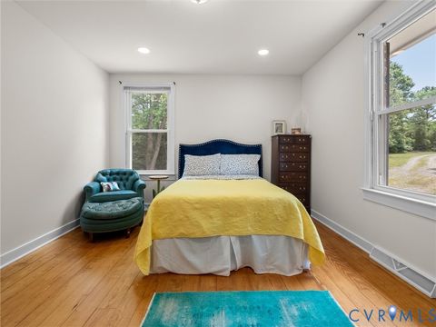 Tiny photo for 19085 Shumans Road, Ruther Glen, VA 22546 (MLS # 2616091)