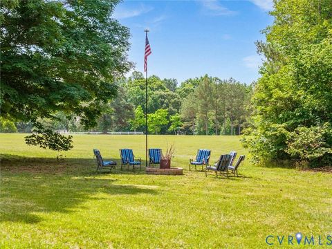 Tiny photo for 19085 Shumans Road, Ruther Glen, VA 22546 (MLS # 2616091)