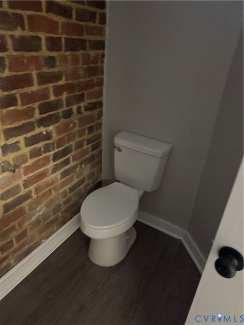 Tiny photo for 501 Grove ave Ave, Petersburg, VA 23803 (MLS # 2608457)