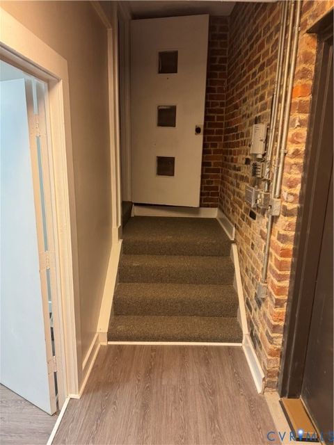 Tiny photo for 501 Grove ave Ave, Petersburg, VA 23803 (MLS # 2608457)