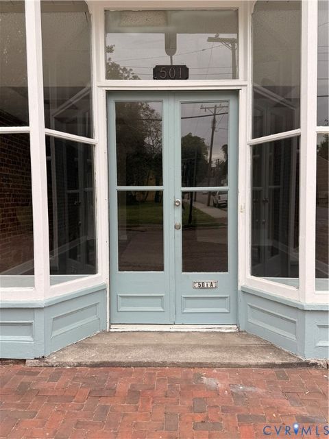 Tiny photo for 501 Grove ave Ave, Petersburg, VA 23803 (MLS # 2608457)