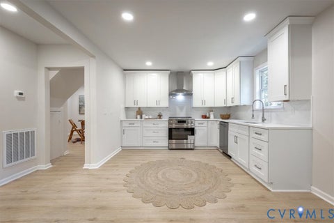 Tiny photo for 3016 Freedom Lane, North Chesterfield, VA 23234 (MLS # 2627419)
