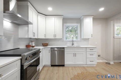 Tiny photo for 3016 Freedom Lane, North Chesterfield, VA 23234 (MLS # 2627419)