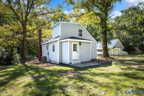 Tiny photo for 3016 Freedom Lane, North Chesterfield, VA 23234 (MLS # 2627419)