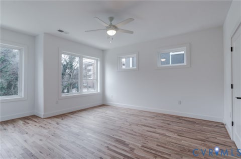 Tiny photo for 113 W 10th Street, Richmond, VA 23224 (MLS # 2625924)