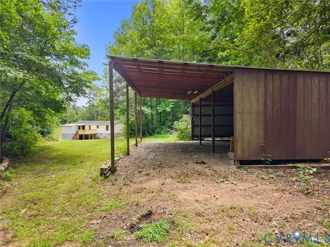 Tiny photo for 22560 Genito Road, Amelia Courthouse, VA 23002 (MLS # 2618487)