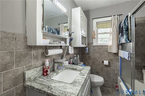 Tiny photo for 4933 George Washington Mem Highway, Yorktown, VA 23692 (MLS # 2527743)