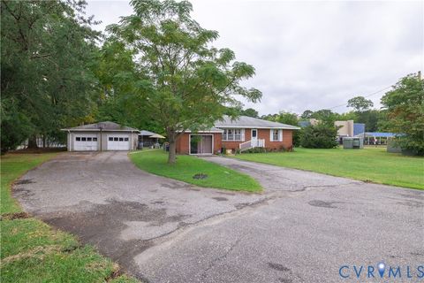 Tiny photo for 4933 George Washington Mem Highway, Yorktown, VA 23692 (MLS # 2527743)