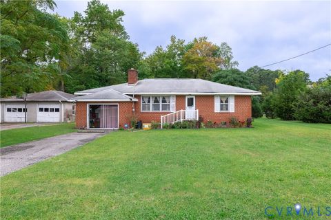 Photo of 4933 George Washington Mem Highway, Yorktown, VA 23692 (MLS # 2527743)