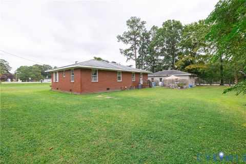 Tiny photo for 4933 George Washington Mem Highway, Yorktown, VA 23692 (MLS # 2527743)