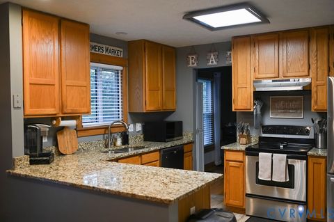 Tiny photo for 31 Lafayette Drive, Fluvanna, VA 22963 (MLS # 2529039)