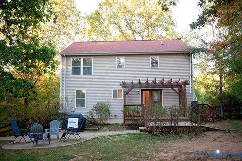 Tiny photo for 31 Lafayette Drive, Fluvanna, VA 22963 (MLS # 2529039)