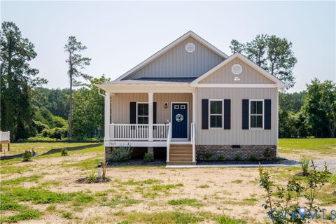 Photo of 7969 Pennsylvania Avenue, West Point, VA 23181 (MLS # 2618546)
