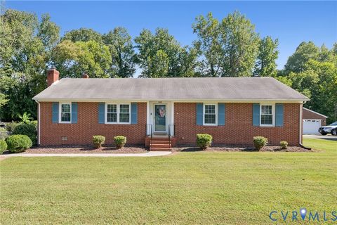 Photo of 8259 Franklin Lane, Mechanicsville, VA 23111 (MLS # 2527739)