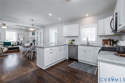 Tiny photo for 605 N 38th Street, Richmond, VA 23223 (MLS # 2606534)