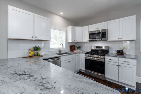 Tiny photo for 605 N 38th Street, Richmond, VA 23223 (MLS # 2606534)