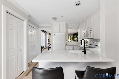 Tiny photo for 31 Spinnaker Cove Drive, Midlothian, VA 23112 (MLS # 2529177)