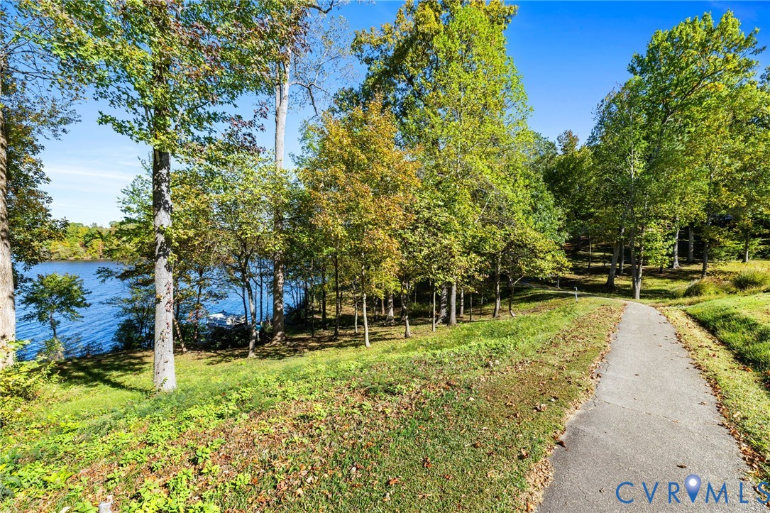 31 Spinnaker Cove Drive