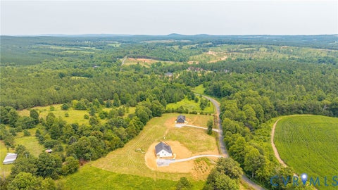 Tiny photo for 9009 Stonewall Road RD, Appomattox, VA 24522 (MLS # 2625916)