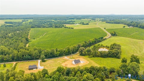 Tiny photo for 9009 Stonewall Road RD, Appomattox, VA 24522 (MLS # 2625916)