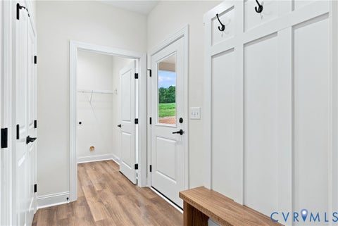 Tiny photo for 9009 Stonewall Road RD, Appomattox, VA 24522 (MLS # 2625916)