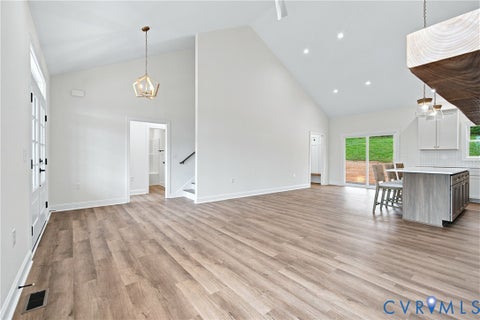 Tiny photo for 9009 Stonewall Road RD, Appomattox, VA 24522 (MLS # 2625916)