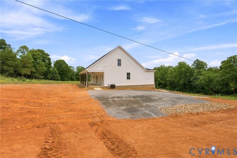 Tiny photo for 9009 Stonewall Road RD, Appomattox, VA 24522 (MLS # 2625916)