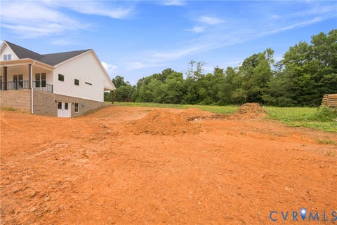 Tiny photo for 9009 Stonewall Road RD, Appomattox, VA 24522 (MLS # 2625916)