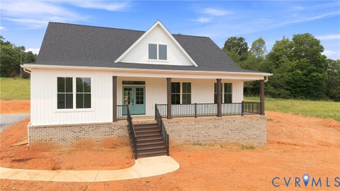 Tiny photo for 9009 Stonewall Road RD, Appomattox, VA 24522 (MLS # 2625916)