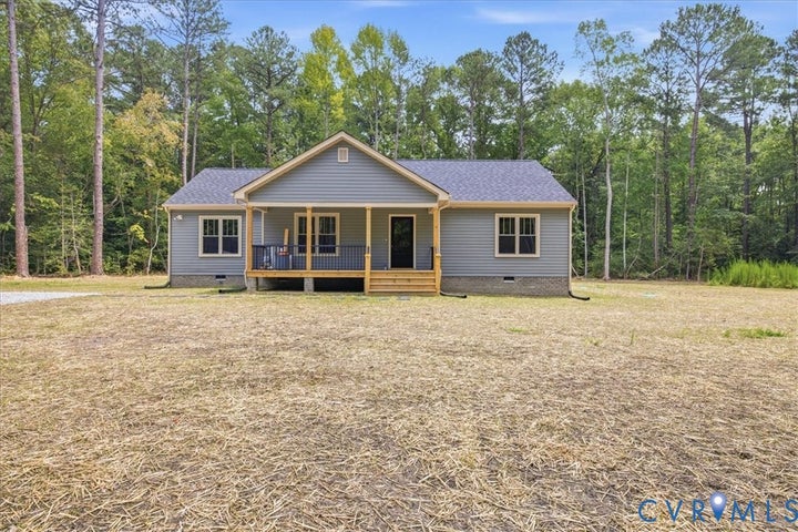 Photo 1 of 26 — 7501 Boulders Lane, Disputanta, VA 23842